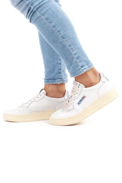 Autry Chic Flat Shoes For Women - Fw23 Collection In Transparent
