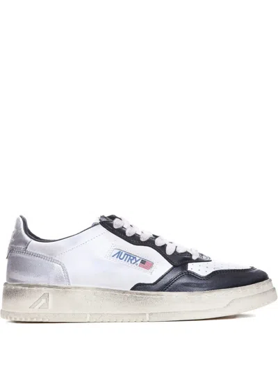 AUTRY CHUNKY WHITE SNEAKERS WITH TEXTURED PANELS