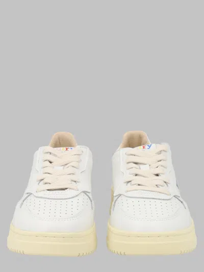 AUTRY AUTRY CLASSIC LEATHER HOOP SNEAKERS - MEDALIST LOW