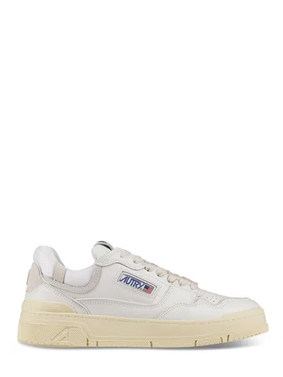 Autry Clc Low Man Sneakers In White