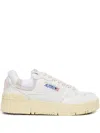 Autry Clc Sneakers In White
