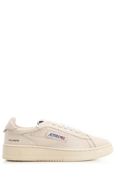 Autry Dallas Sneakers In White