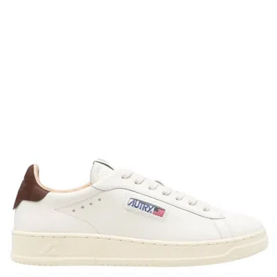 Autry Dallas Leather Low-top Sneakers In Neutral