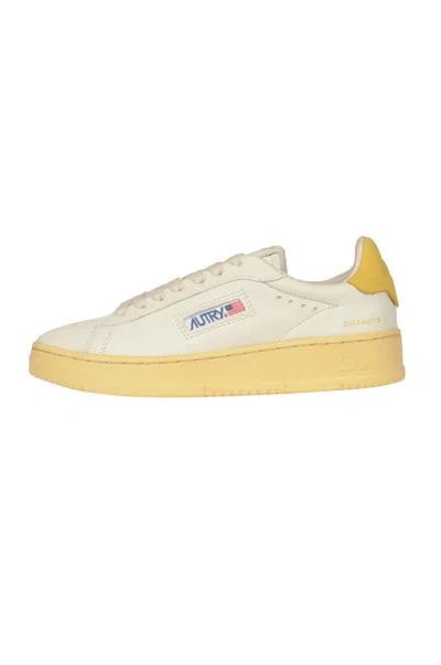 Autry Dallas Low Sneakers In White