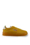 Autry Dallas Low Sneakers In Suede In Suede/leat Bumb/marsh