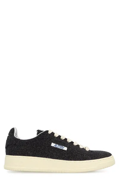Autry Dallas Low-top Sneakers In Black