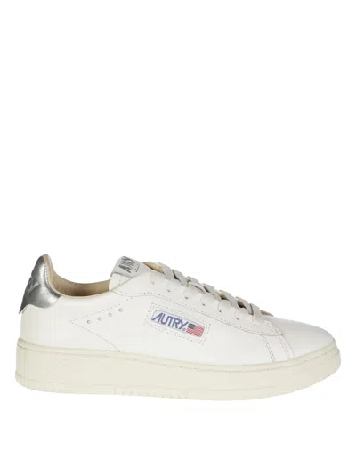 Autry Dallas Low Wom Sneaker In Neutral