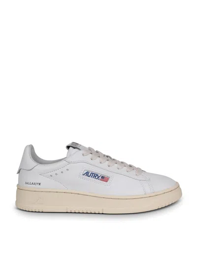 Autry White Lace-up Sneakers In Bianco