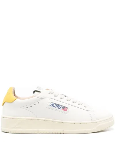 Autry Dallas Sneakers In Neutrals