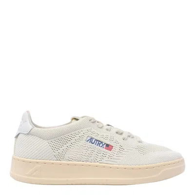 Autry Easeknit - Perforated Fabric Trainers In Sand