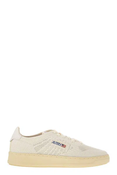 Autry Easeknit - Perforated Fabric Trainers