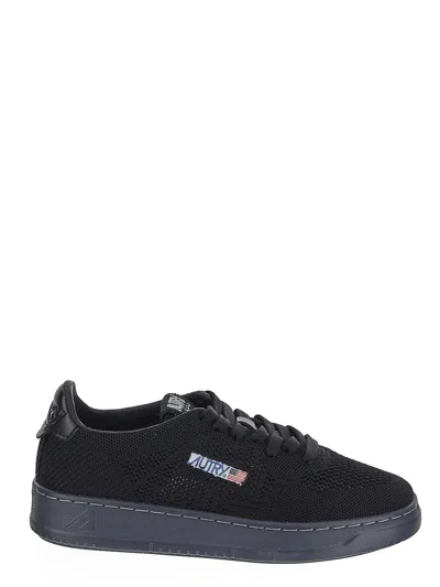 Autry Easeknit Low Sneakers In Black