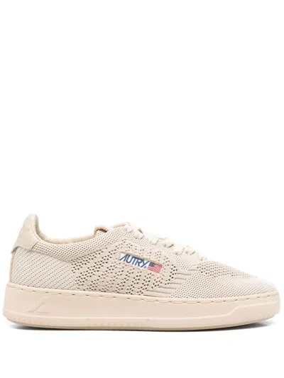 Autry Easeknit Medalist Sneakers In Neutrals