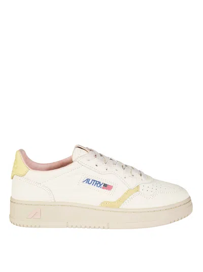 Autry Elevated Low Top Sneakers For Women In White
