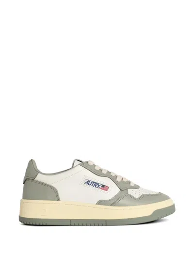 Autry Embroidered Logo Medalist Leather Sneakers In Multi