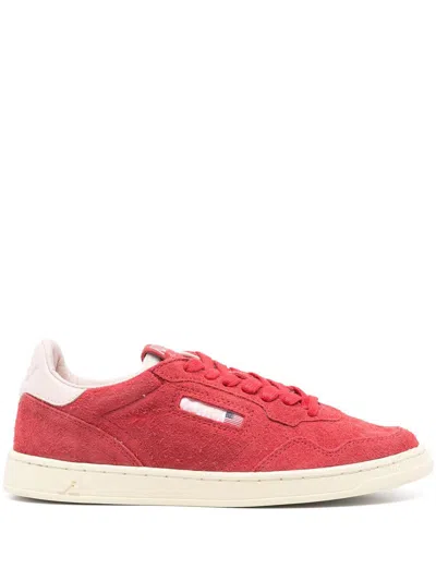Autry Flat Low Leather-trimmed Suede Sneakers In Red