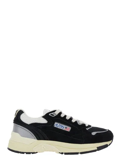 Autry Hyperway Black Low Top Sneakers With Logo Patch On Tongue And Side In Suede And Mesh Woman