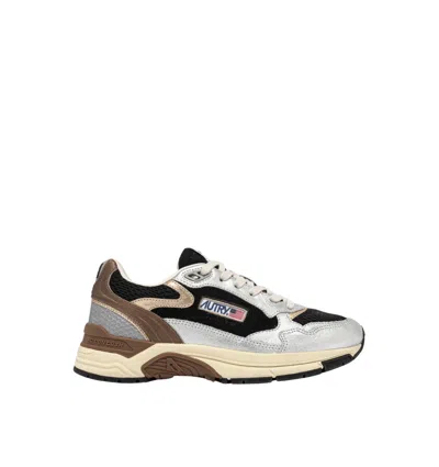 Autry Hyperway Low Mlea Su Mesh Silv Blk In Gray