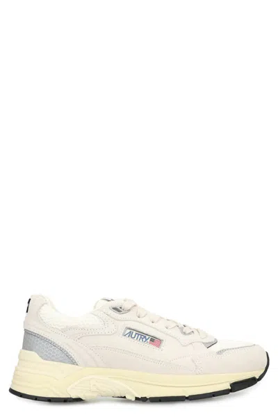 AUTRY AUTRY HYPERWAY LOW-TOP SNEAKERS