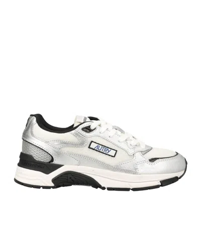 Autry Hyperway Sneakers In Fig And White Mesh And Suede In Multi