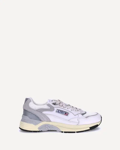 Autry Hyperway Sneakers In White