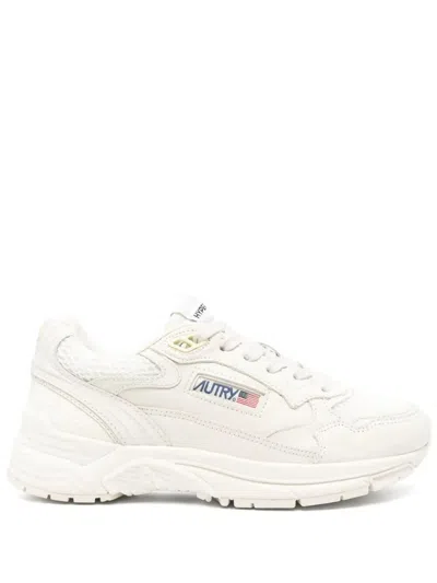Autry Hyperway Sneakers In Whisper White Laminated Leather And Mesh Shoes In Neutral