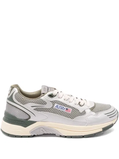 Autry Hyperway Micro-hole Low Sneakers In White