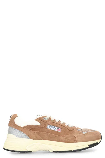 AUTRY AUTRY HYPERWAY SUEDE SNEAKERS
