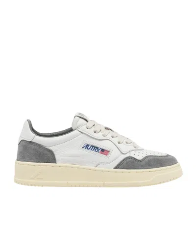 Autry Lace-up Low-cut Sneakers In White