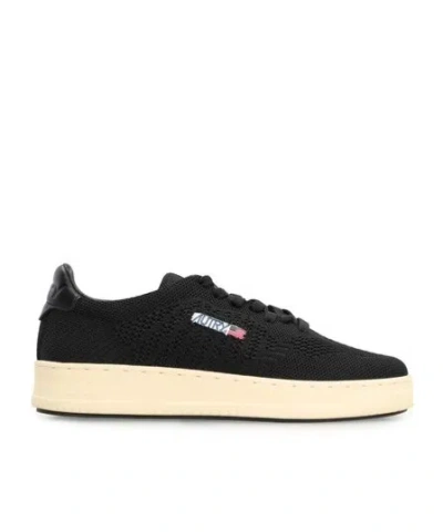 Autry Lace-up Sneakers In Black