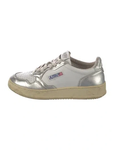 Pre-owned Autry Leather Embroidered Accent Sneakers In Multi