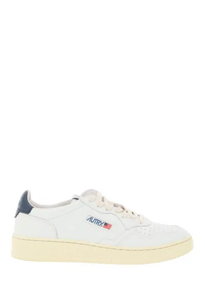 Autry Leather Medalist Low Sneakers In Bianco
