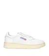 Autry Medalist Low-top Bicolor Leather Sneakers In White