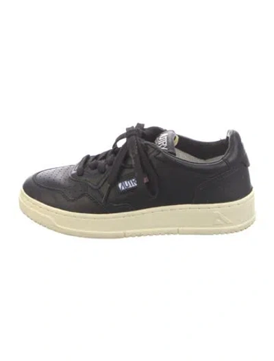Pre-owned Autry Leather Sneakers In Black