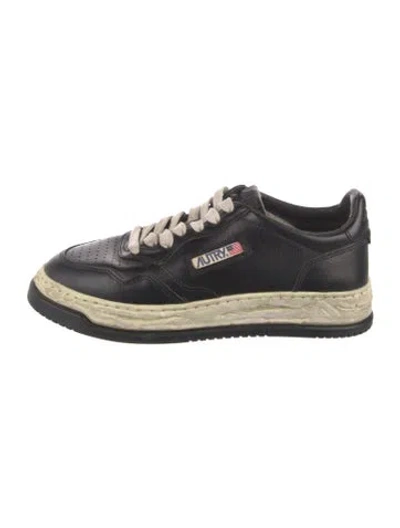 Pre-owned Autry Leather Sneakers In Black/white
