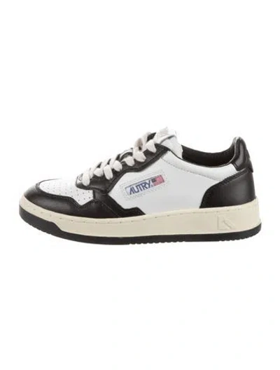 Pre-owned Autry Leather Sneakers In Multi