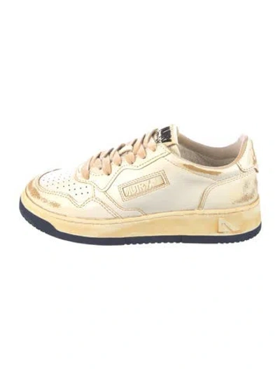Pre-owned Autry Leather Sneakers In Neutral