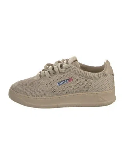 Pre-owned Autry Leather Sneakers In Neutrals