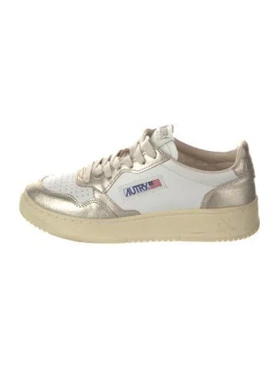 Pre-owned Autry Leather Sneakers In White