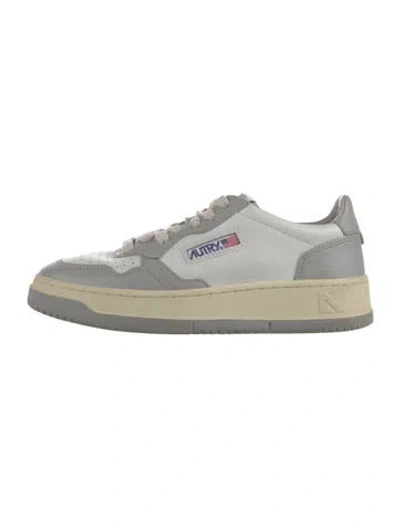 Pre-owned Autry Leather Sneakers In White