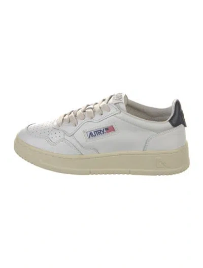 Pre-owned Autry Leather Sneakers In White