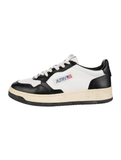 Pre-owned Autry Leather Sneakers In White