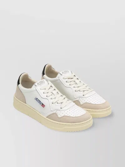 Autry Leather Sneakers With Contrast Heel Tab In White