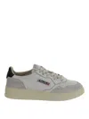 Autry Medalist Low-top Sneakers In Beige