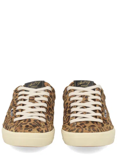 Autry Leopard Print Low-top Sneakers In Animal Print