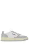 Autry 'medalist Low' White And Silver Low Top Sneakers With Logo Patch In White/grey