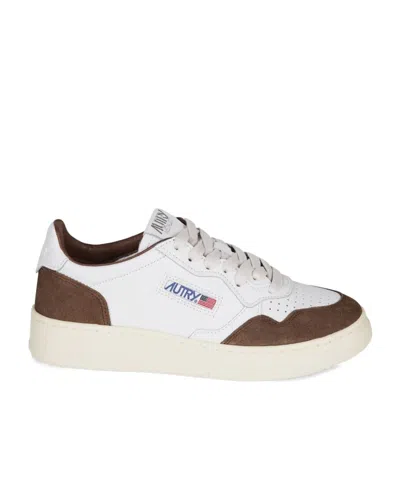 Autry 'medalist' White Low Top Sneakers With Logo Patch On Tongue And Side In Leather Blend Woman