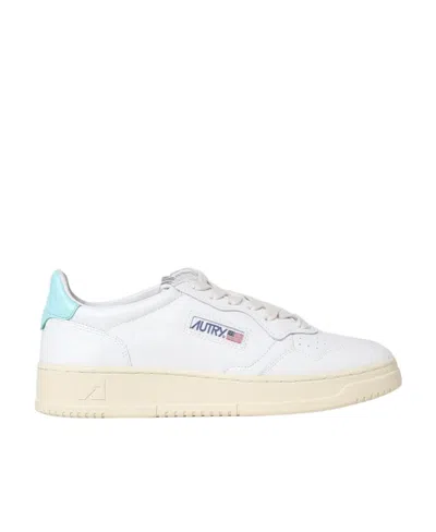 Autry Logo-patch Lace-up Sneakers In Wht/slv Blue