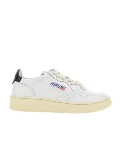 AUTRY AUTRY MEDALIST LOW-TOP SNEAKERS