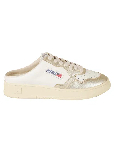 AUTRY LOGO PATCHED LOW SNEAKERS MULE